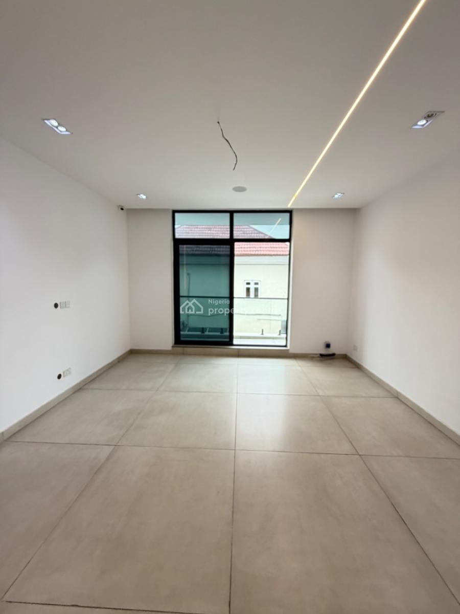 Spacious 5bedroom Fully Detached House, Lekki Phase 1, Lekki, Lagos, Detached Duplex for Sale