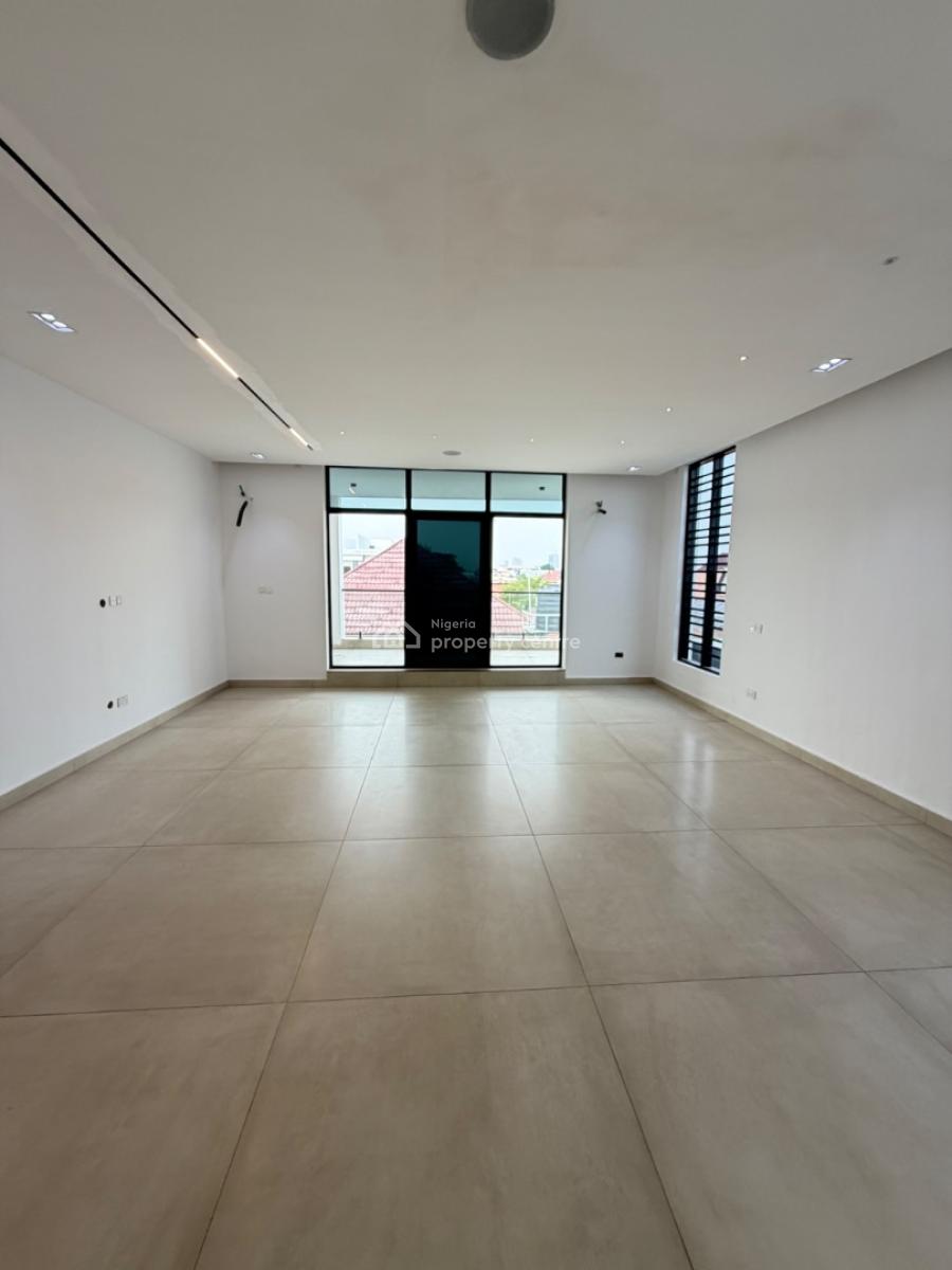 Spacious 5bedroom Fully Detached House, Lekki Phase 1, Lekki, Lagos, Detached Duplex for Sale