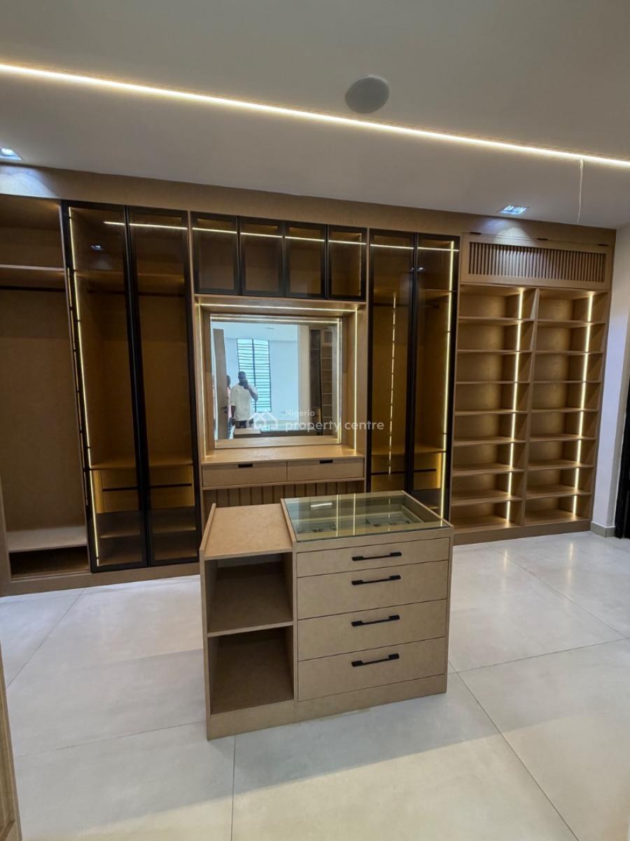 Spacious 5bedroom Fully Detached House, Lekki Phase 1, Lekki, Lagos, Detached Duplex for Sale