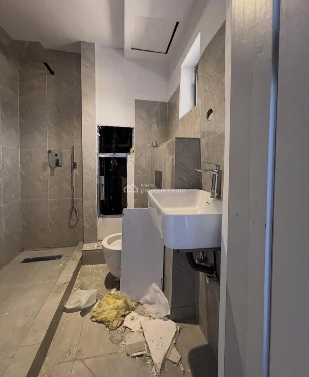 2 Bedroom Maisonette with Elevator Pool and Gym, Freedom Way, Lekki Phase 1, Lekki, Lagos, Flat / Apartment for Rent