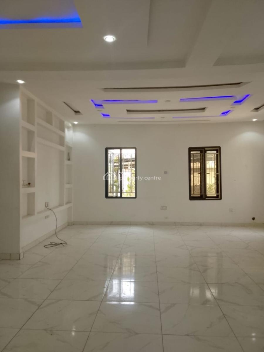 Luxury Spacious 3 Bedroom Bungalow with Bq Standalone, Lugbe District, Abuja, Detached Bungalow for Rent