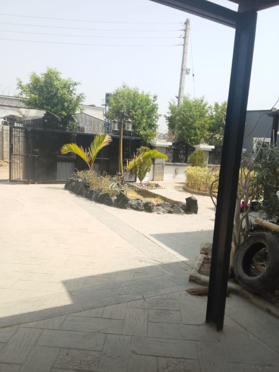 Luxury Spacious 3 Bedroom Bungalow with Bq Standalone, Lugbe District, Abuja, Detached Bungalow for Rent