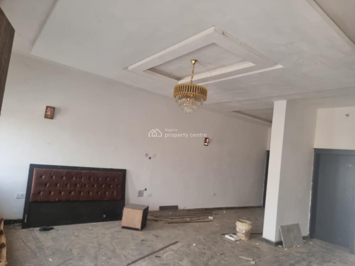 Luxury Spacious 3 Bedroom Bungalow with Bq Standalone, Lugbe District, Abuja, Detached Bungalow for Rent