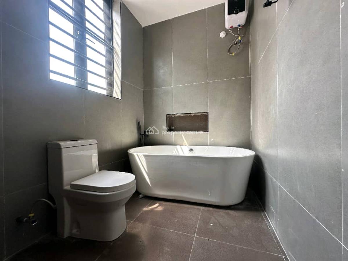 a 5 Bedroom Fully Detached House, Lekki Phase 1, Lekki, Lagos, Detached Duplex for Rent