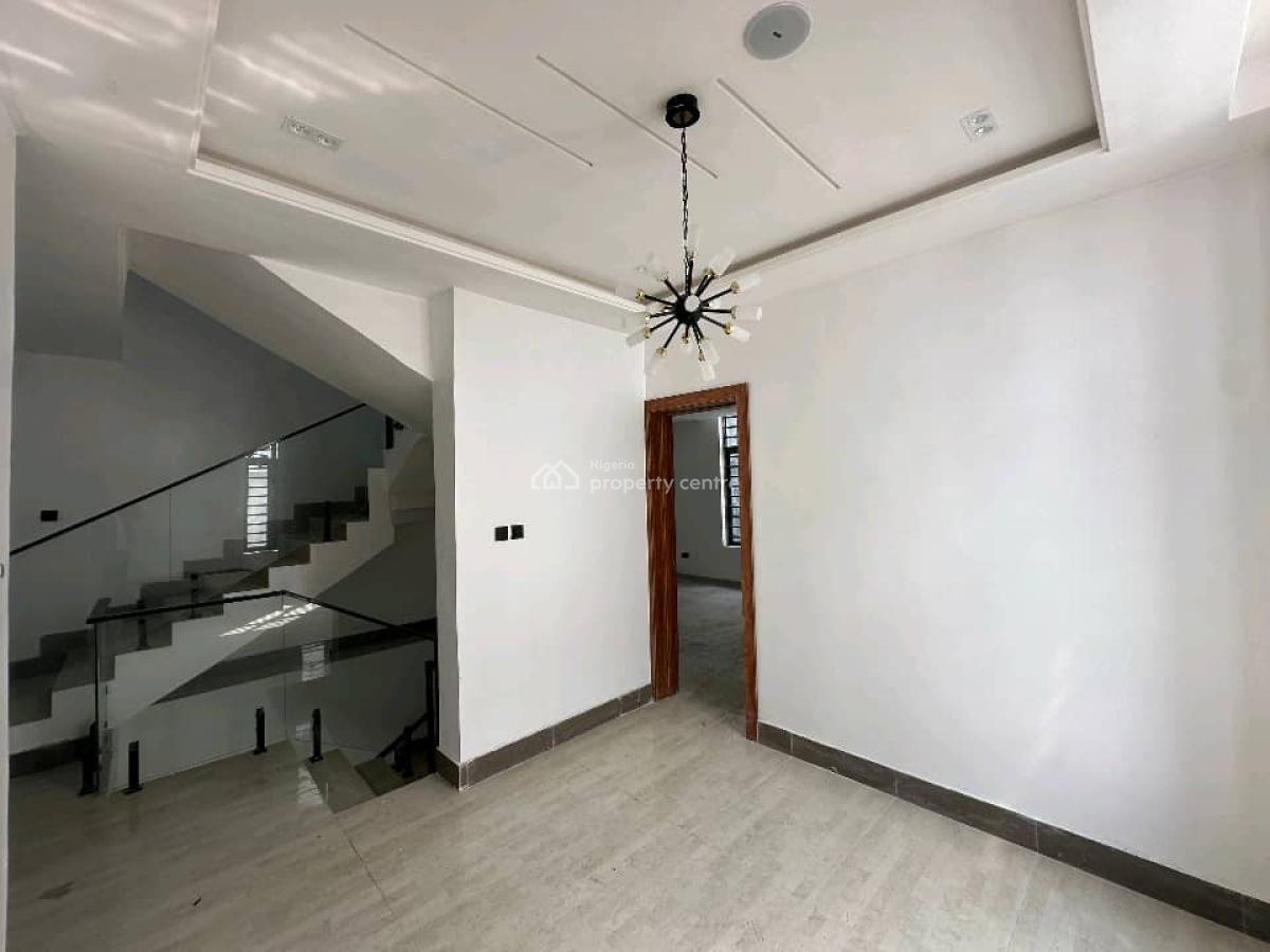 a 5 Bedroom Fully Detached House, Lekki Phase 1, Lekki, Lagos, Detached Duplex for Rent