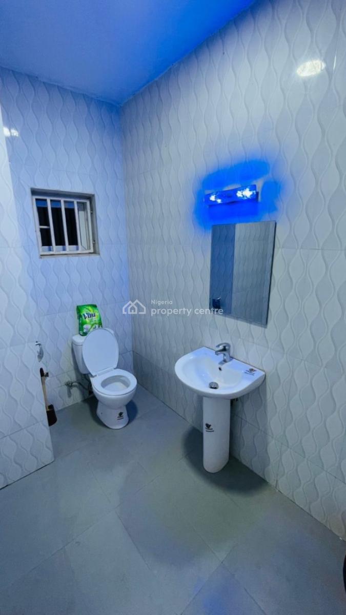 Tastefully Furnished and Serviced 3bedroom Apartment, Coza Church Axis, Guzape, Guzape District, Abuja, Flat / Apartment for Rent