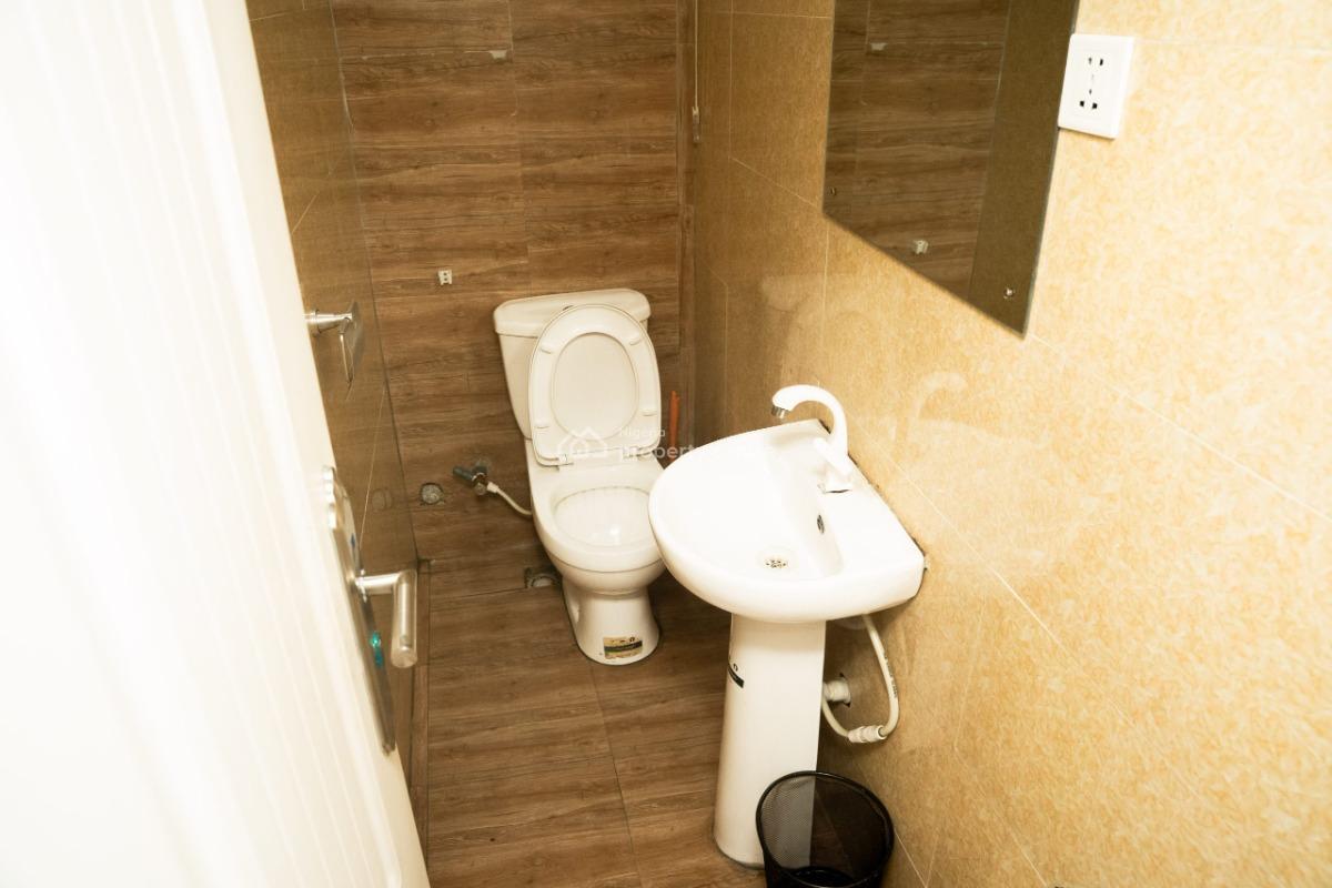 Nicely Furnished 2 Bedroom Apartment, Gra Phase 4, Obio-akpor, Rivers, Flat / Apartment Short Let