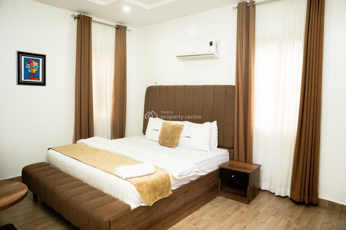 Nicely Furnished 2 Bedroom Apartment, Gra Phase 4, Obio-akpor, Rivers, Flat / Apartment Short Let