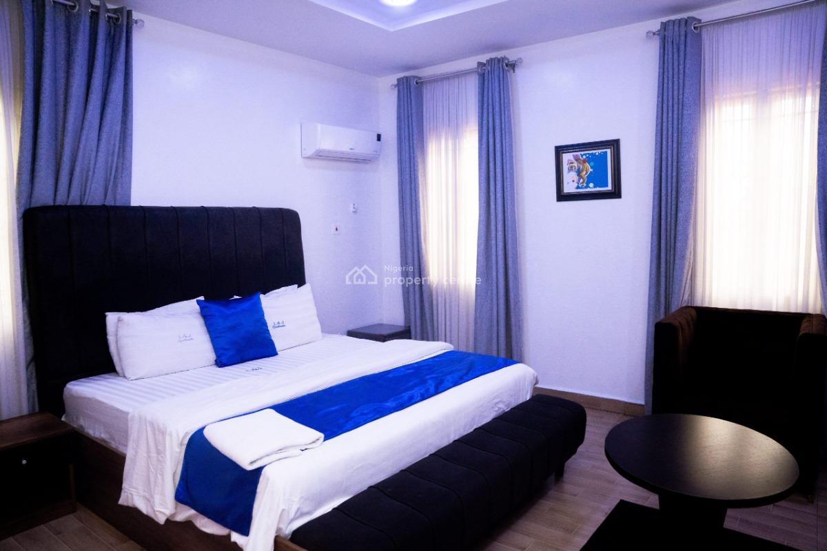 Nicely Furnished 3 Bedroom Apartment, Gra Phase 4, Obio-akpor, Rivers, Flat / Apartment Short Let