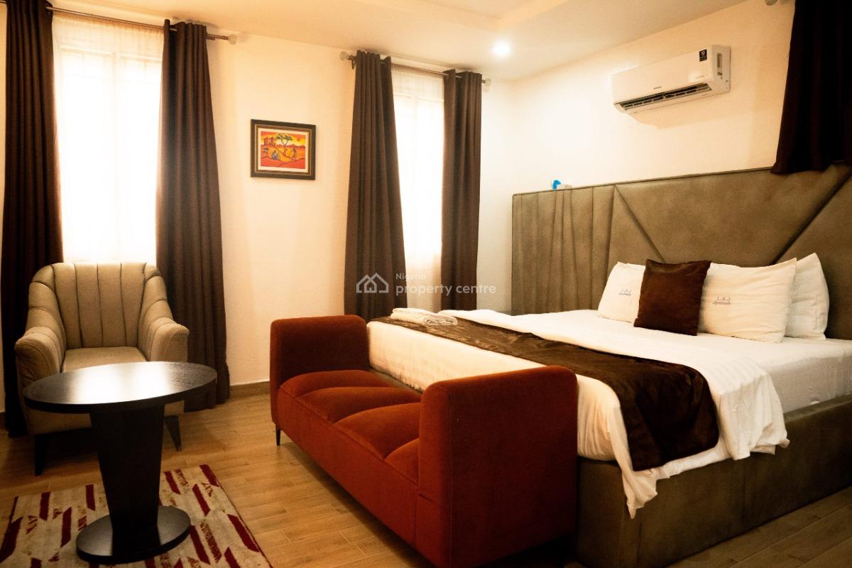 Nicely Furnished 3 Bedroom Apartment, Gra Phase 4, Obio-akpor, Rivers, Flat / Apartment Short Let