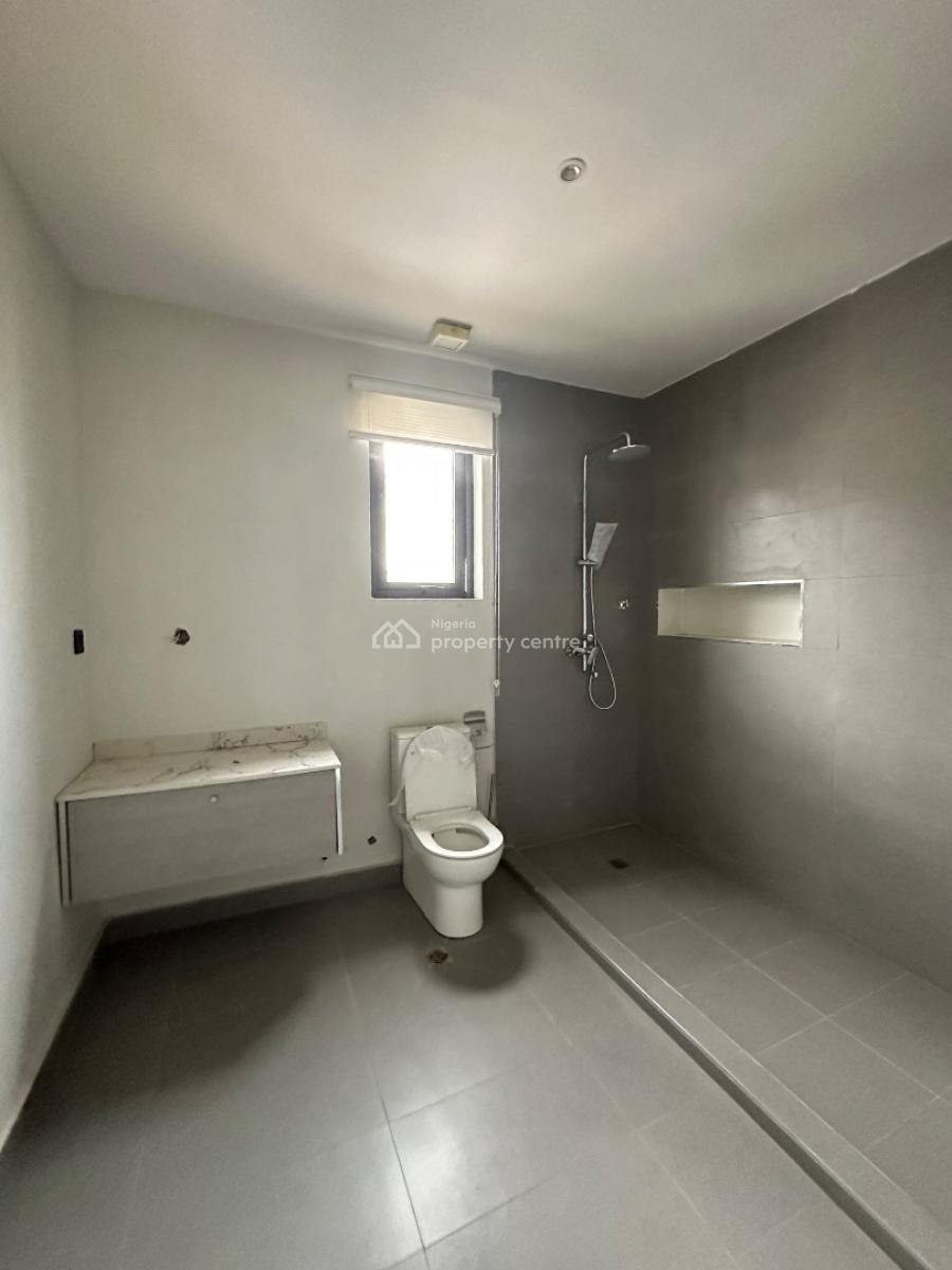 Elegantly Built 4 Bedroom Terrace Duplex with Bq, Lekki Phase 1, Lekki, Lagos, Terraced Duplex for Sale