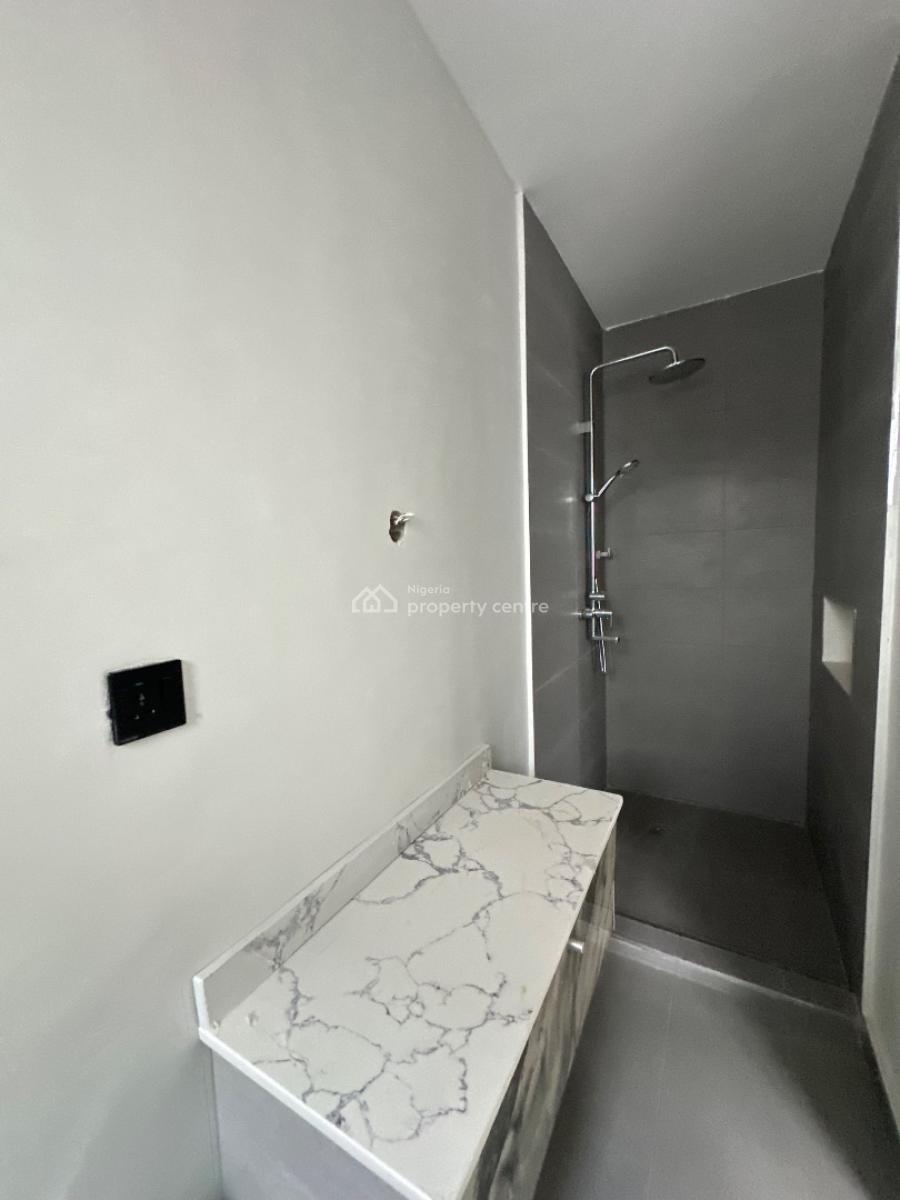 Elegantly Built 4 Bedroom Terrace Duplex with Bq, Lekki Phase 1, Lekki, Lagos, Terraced Duplex for Sale