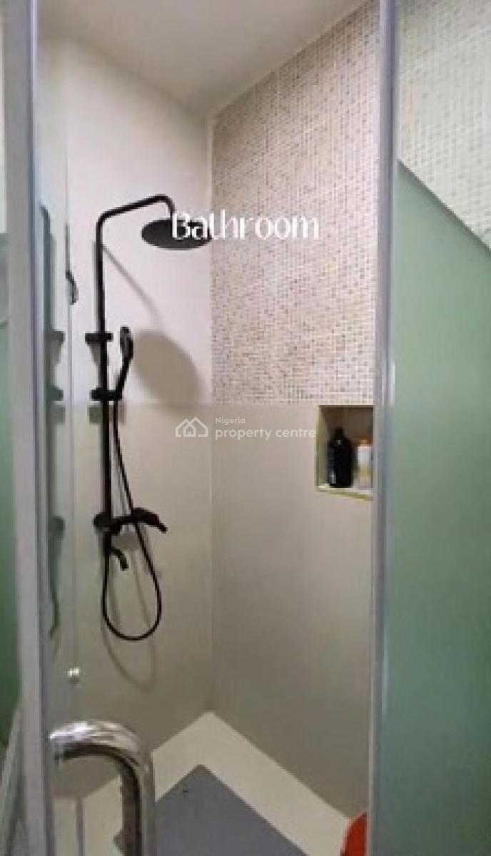 3  Bedroom Apartment with a Room Bq, Ajiran, Agungi, Lekki, Lagos, Flat / Apartment for Sale