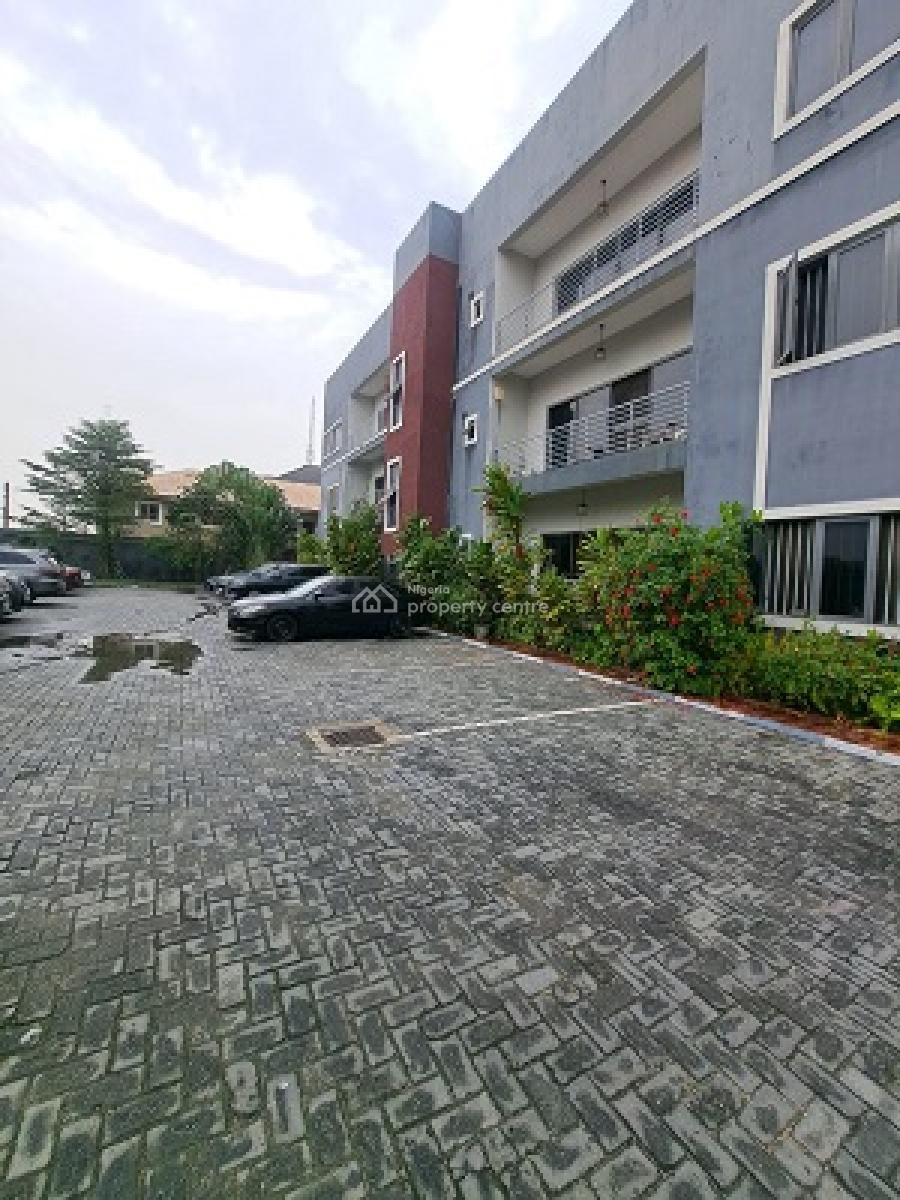 3  Bedroom Apartment with a Room Bq, Ajiran, Agungi, Lekki, Lagos, Flat / Apartment for Sale