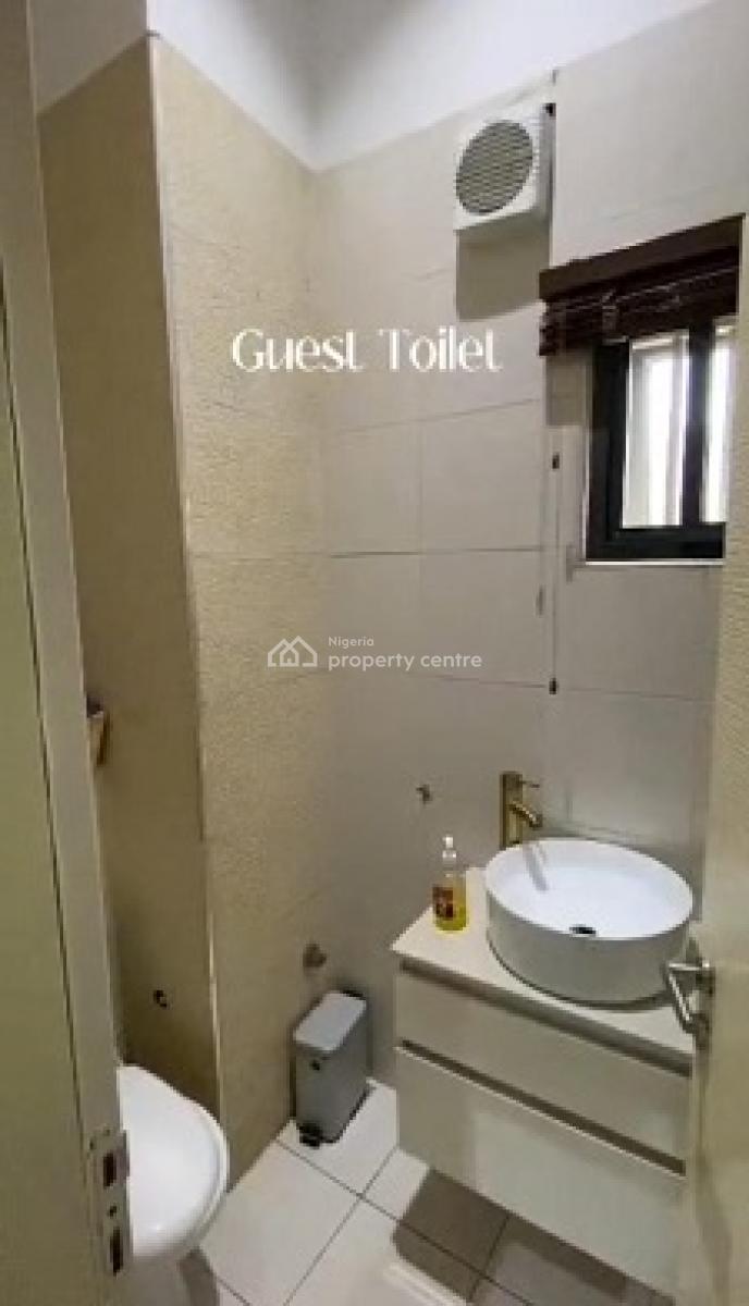 3  Bedroom Apartment with a Room Bq, Ajiran, Agungi, Lekki, Lagos, Flat / Apartment for Sale