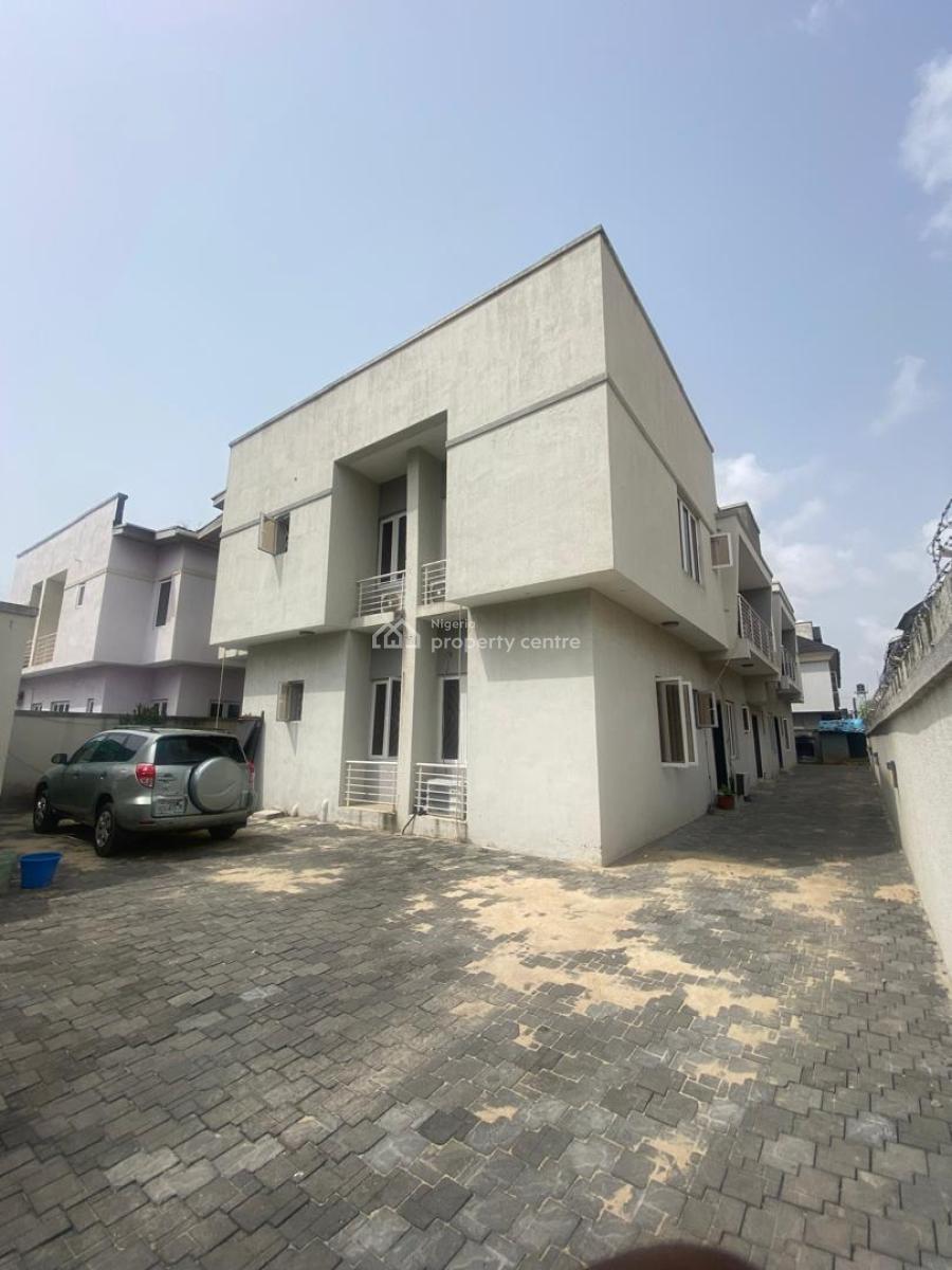 Spacious Self Serviced 3 Bedroom Apartment in a Gated Estate, Oniru, Victoria Island (vi), Lagos, Flat / Apartment for Rent