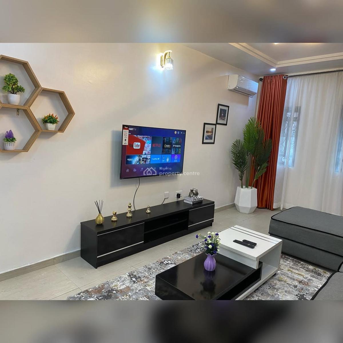 Nicely Furnished 2 Bedroom Apartment, Woji, Port Harcourt, Rivers, Flat / Apartment Short Let