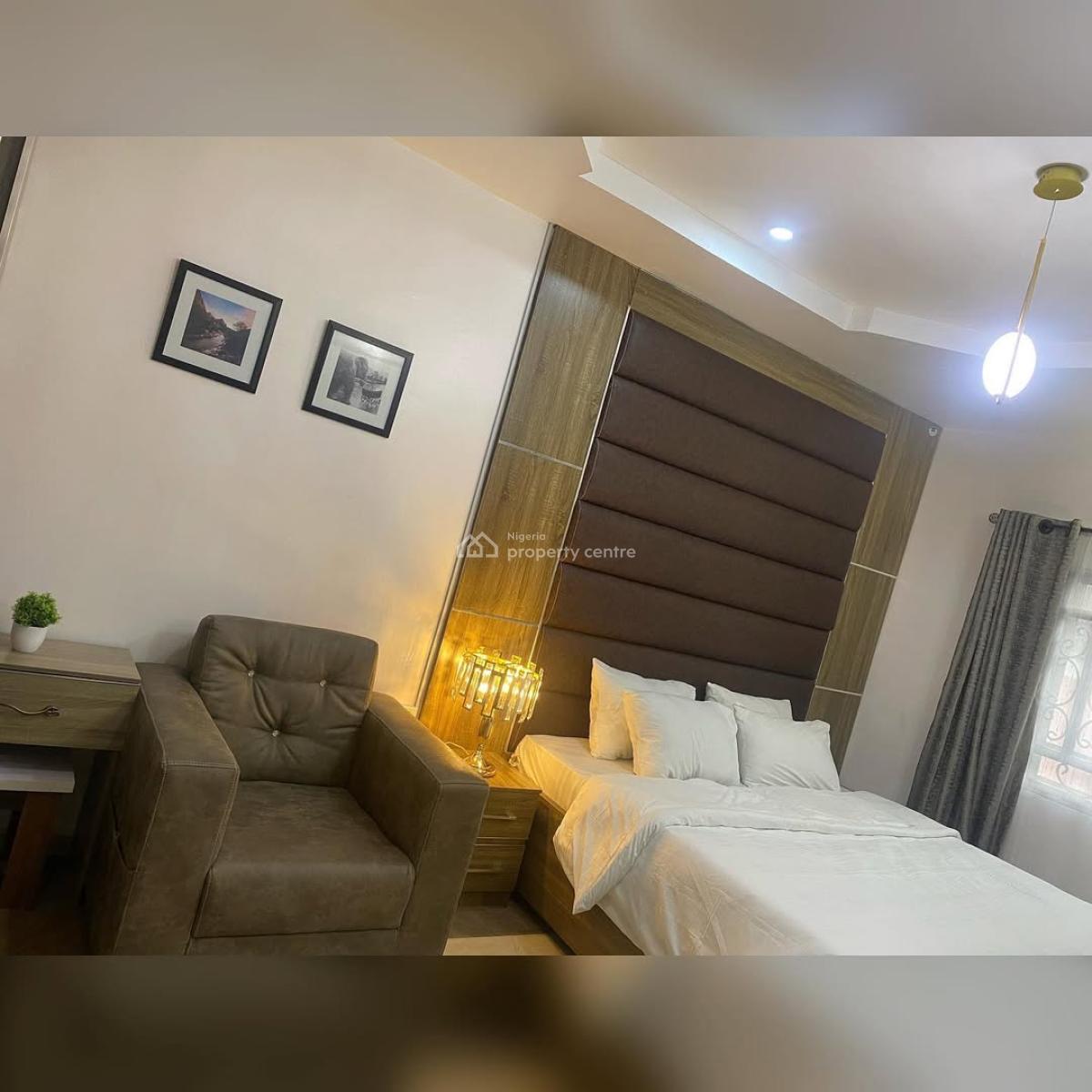 Nicely Furnished 2 Bedroom Apartment, Woji, Port Harcourt, Rivers, Flat / Apartment Short Let