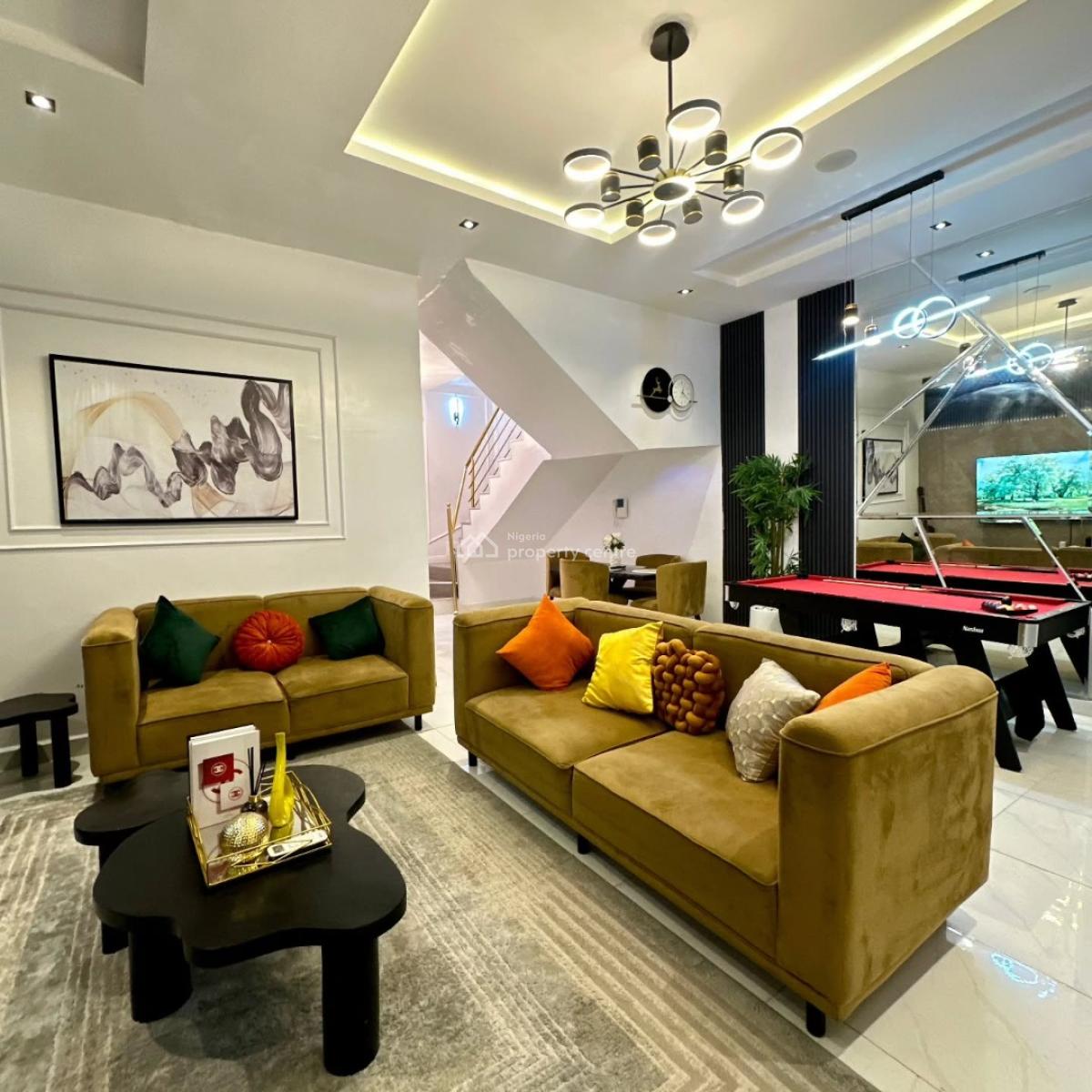 Nicely Furnished 3 Bedroom Apartment, Ologolo, Lekki, Lagos, Flat / Apartment Short Let