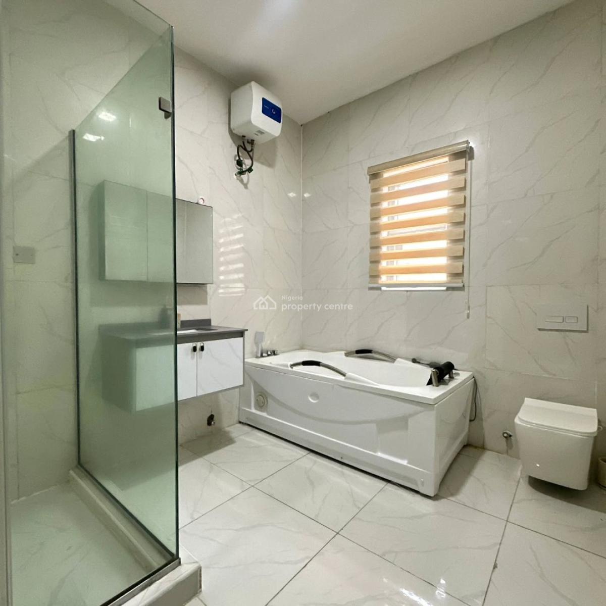 Nicely Furnished 3 Bedroom Apartment, Ologolo, Lekki, Lagos, Flat / Apartment Short Let