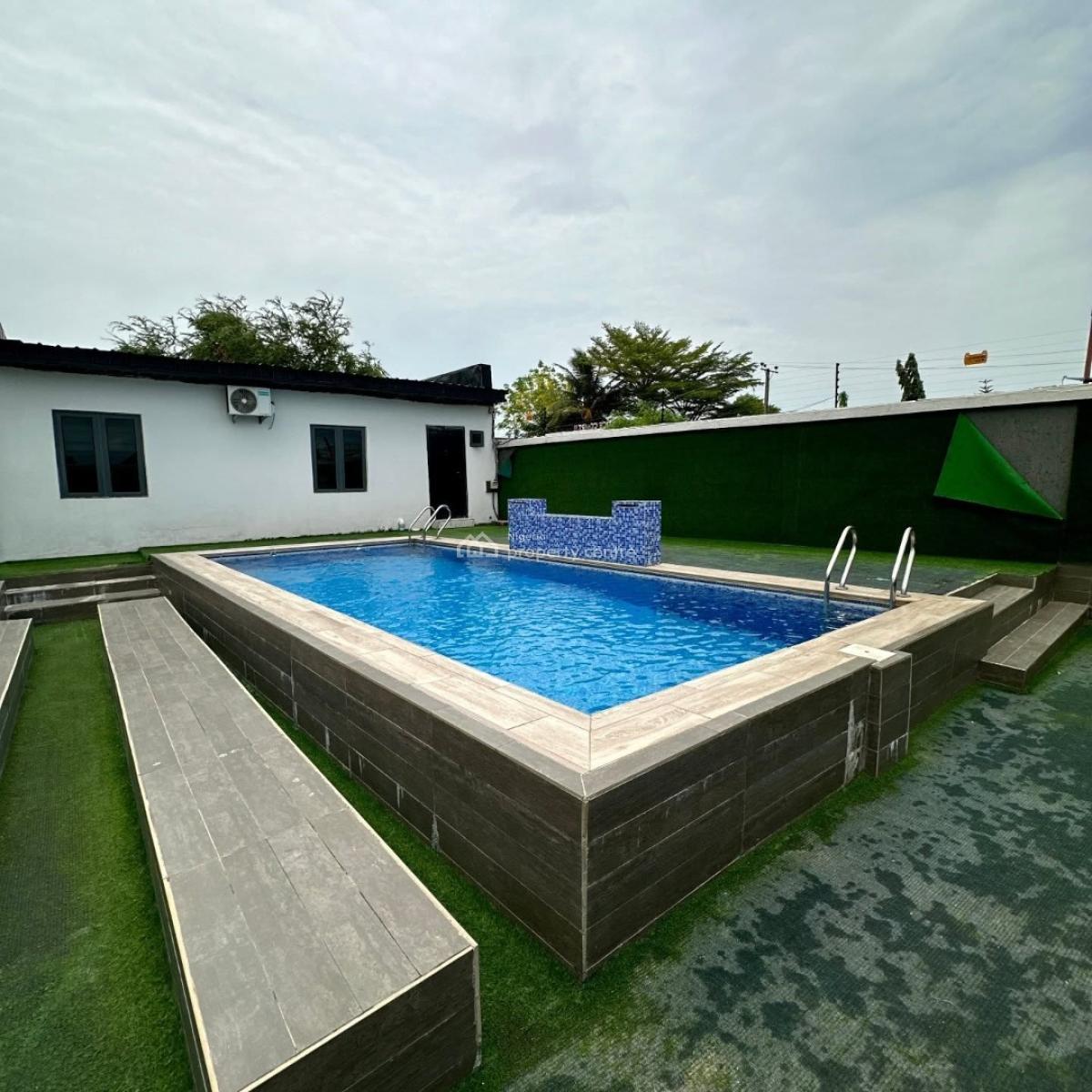 Nicely Furnished 3 Bedroom Apartment, Ologolo, Lekki, Lagos, Flat / Apartment Short Let