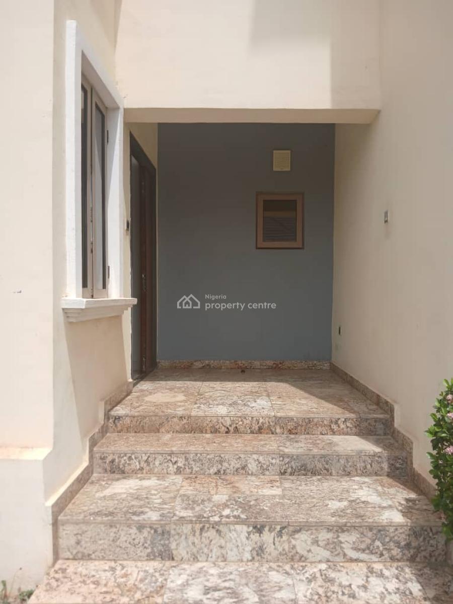 Tastefully Finished 4 Bedroom Terrace Duplex with Bq, Guzape Hills, Guzape District, Abuja, Terraced Duplex for Rent