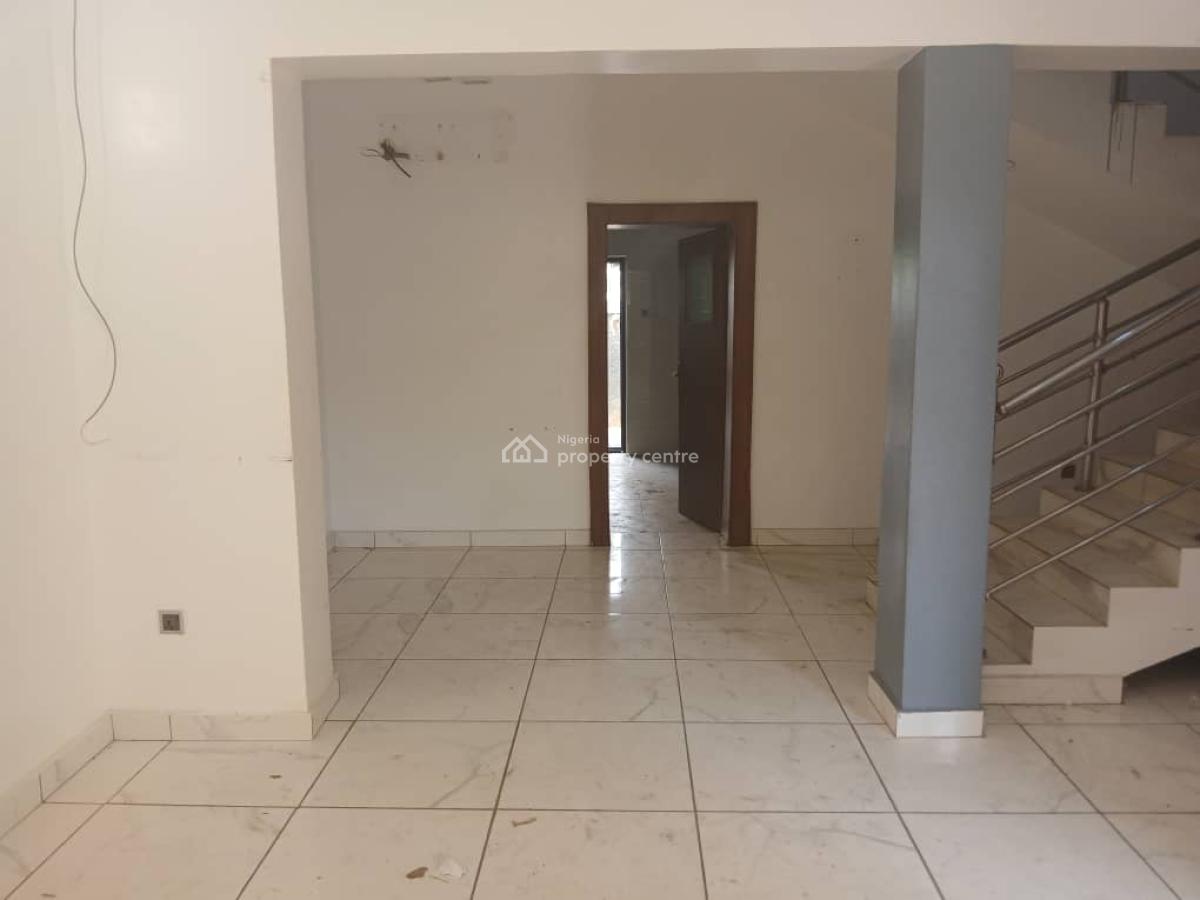 Tastefully Finished 4 Bedroom Terrace Duplex with Bq, Guzape Hills, Guzape District, Abuja, Terraced Duplex for Rent