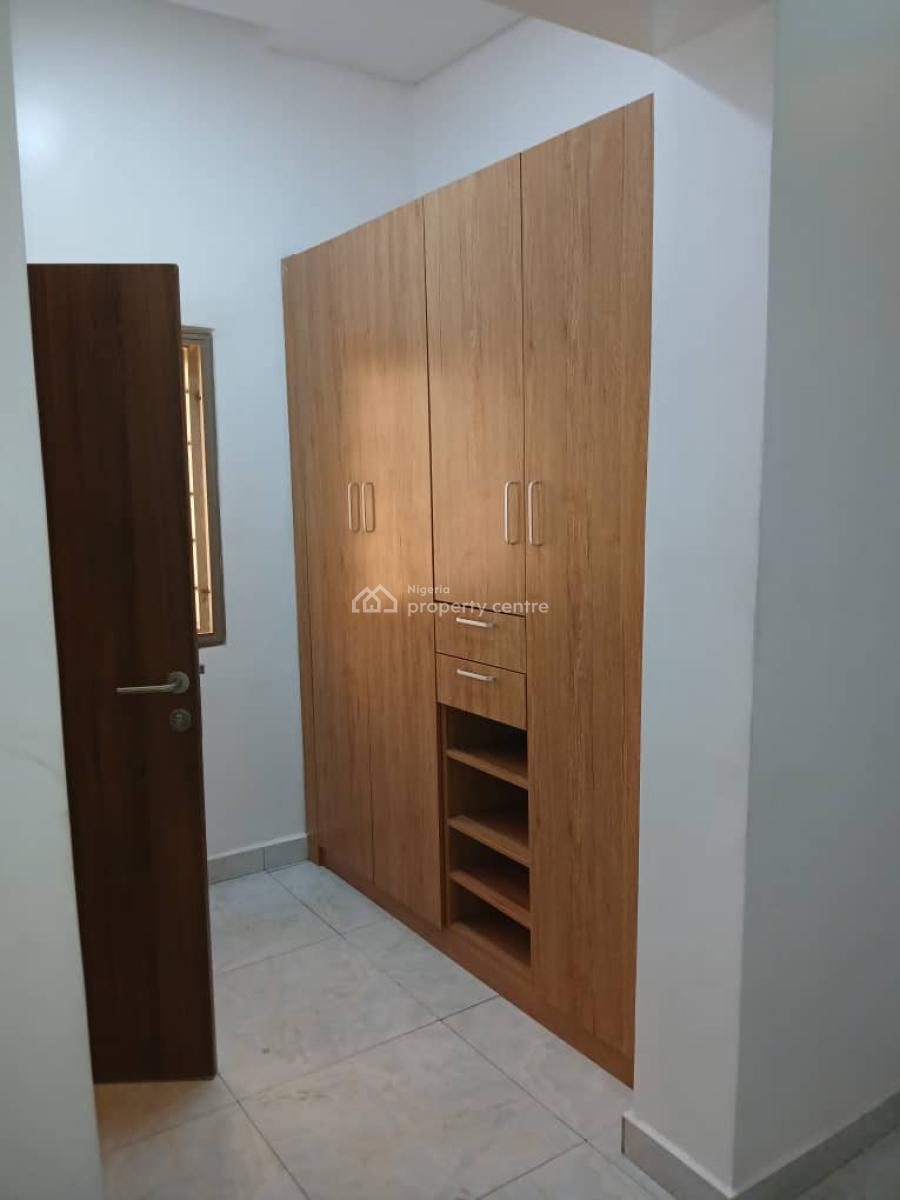 Tastefully Finished 4 Bedroom Terrace Duplex with Bq, Guzape Hills, Guzape District, Abuja, Terraced Duplex for Rent