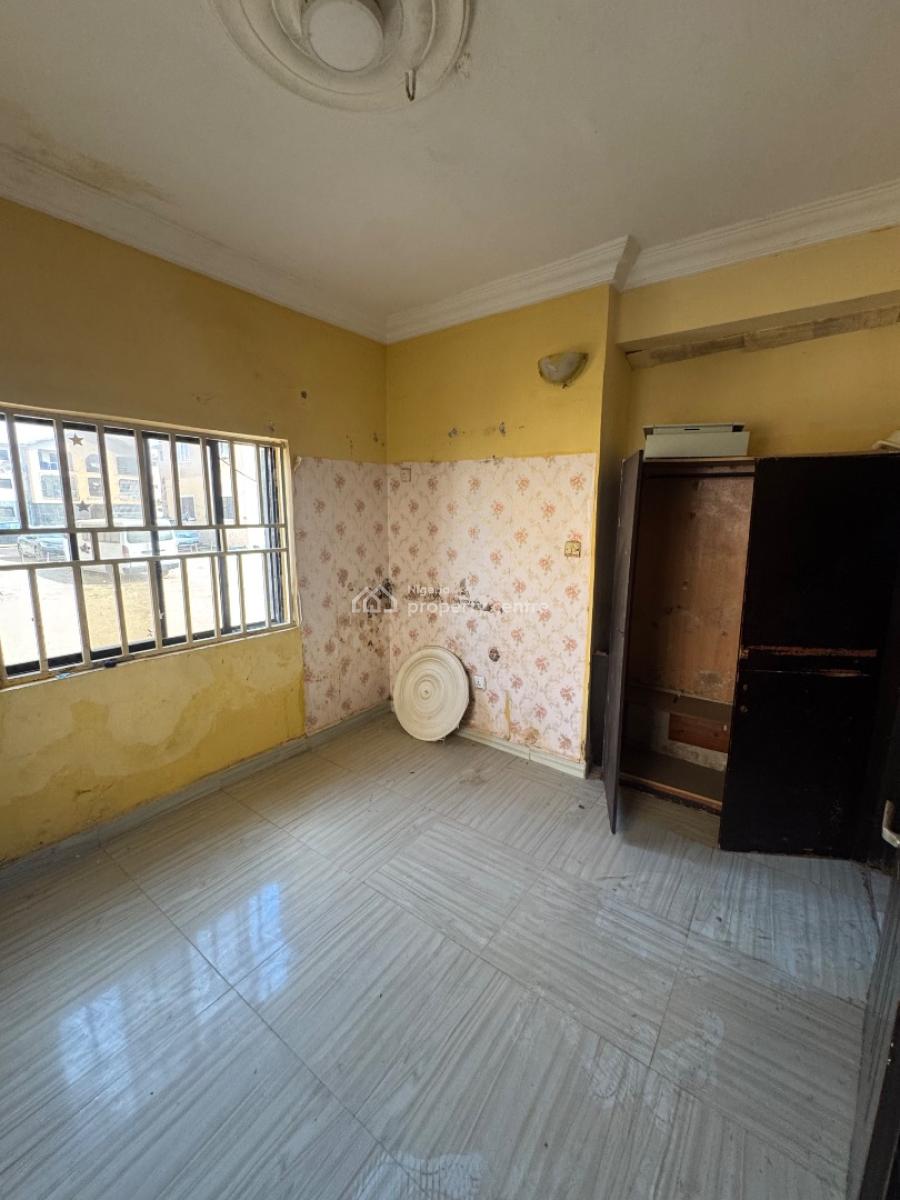 Standard 2 Bedroom Apartment with Balcony, Sunnyvale Expressway, Galadimawa, Abuja, Flat / Apartment for Sale