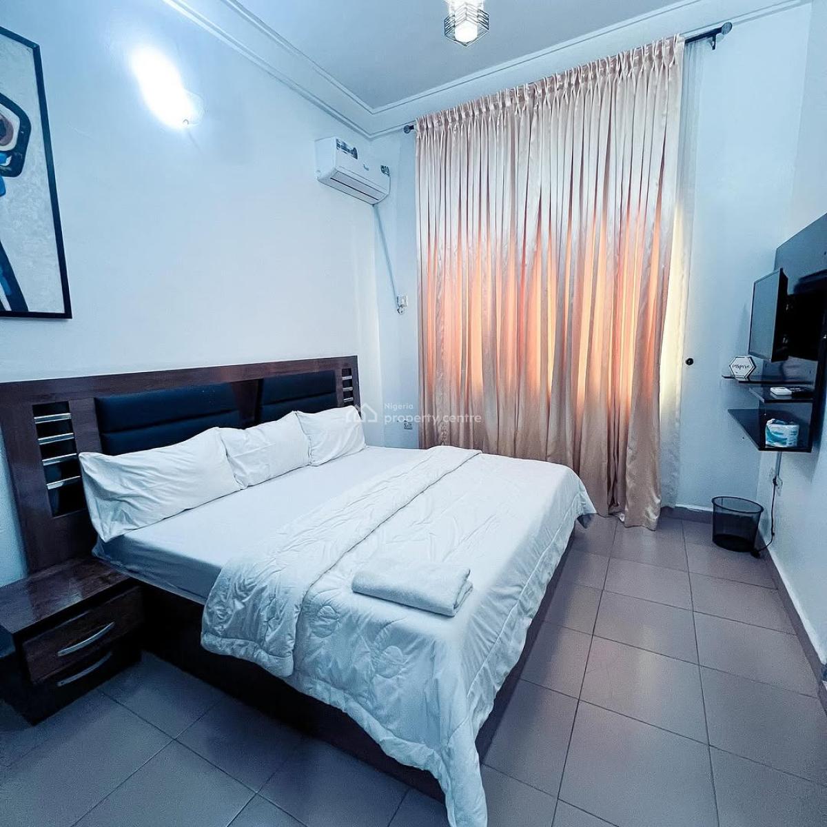 Nicely Furnished 3 Bedroom Apartment, Independence Layout, Enugu, Enugu, Flat / Apartment Short Let