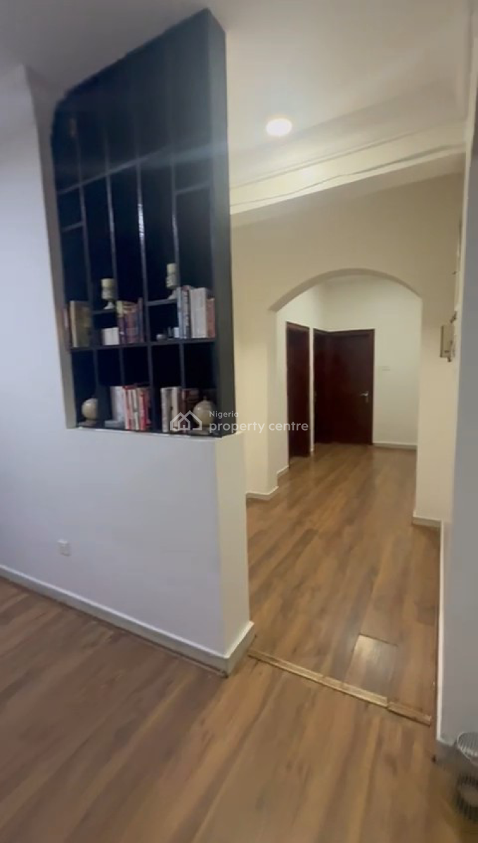 Well Maintained 3 Bedroom Apartment, Femi Okunnu Estate, Osapa, Lekki, Lagos, Flat / Apartment for Sale