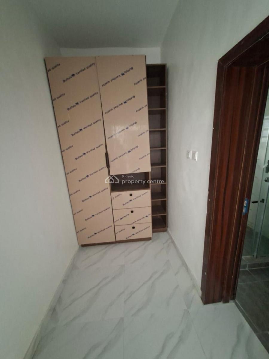 Luxury 2 Bedroom Apartment, Off Freedom Way, Lekki Phase 1, Lekki, Lagos, Flat / Apartment for Rent