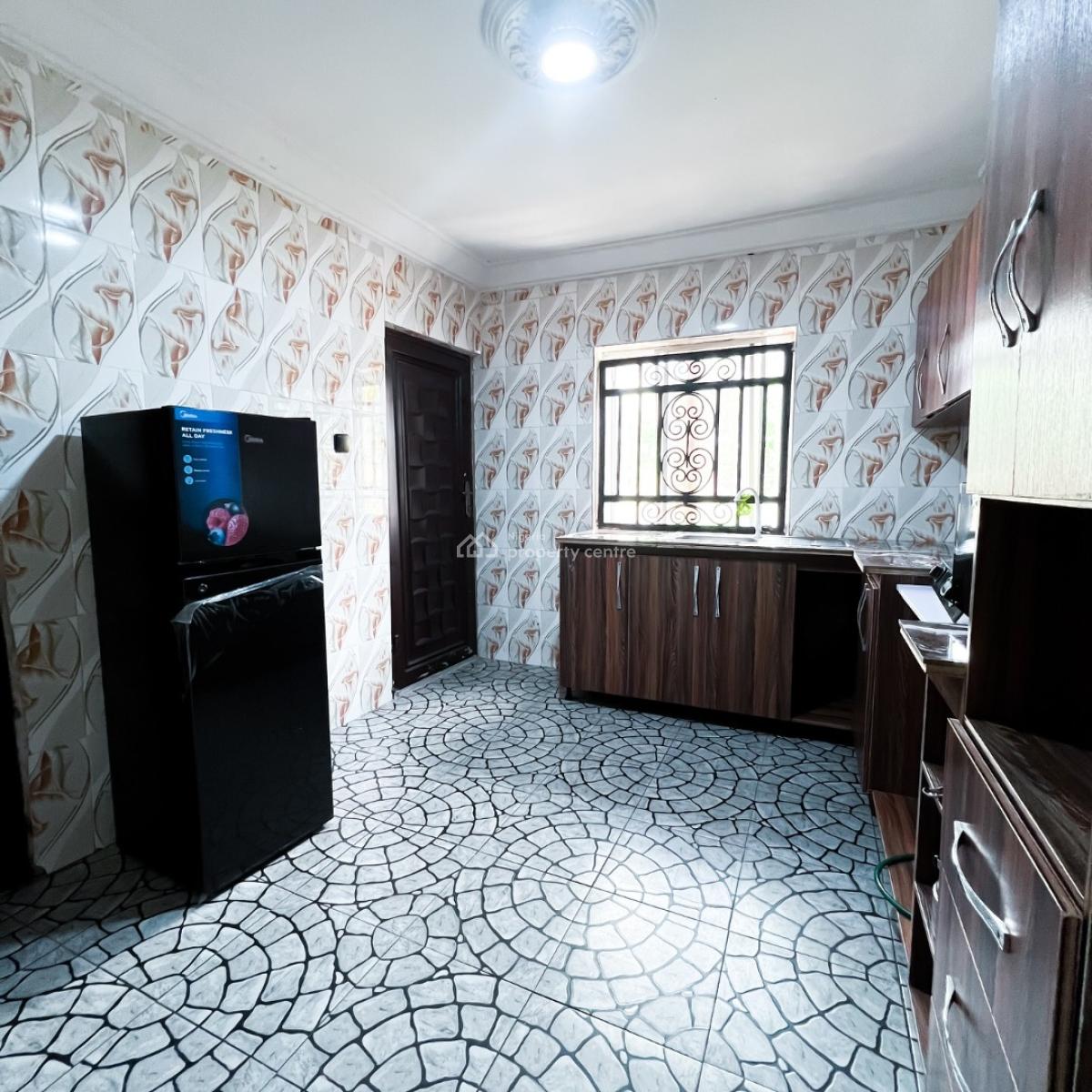 Nicely Furnished 3 Bedroom Apartment, Independence Layout, Enugu, Enugu, Flat / Apartment Short Let