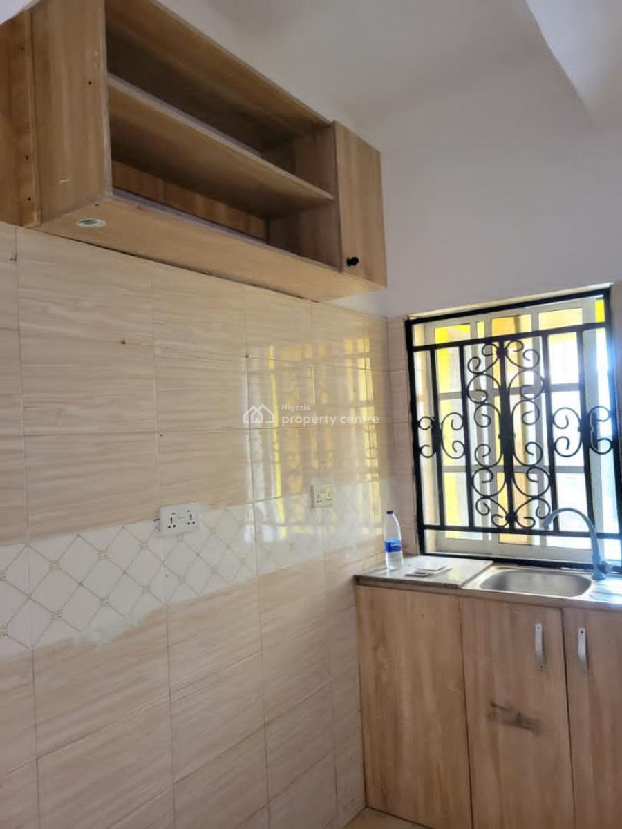 1 Bedroom Flat, Greenville, Ajah, Lagos, Mini Flat (room and Parlour) for Rent