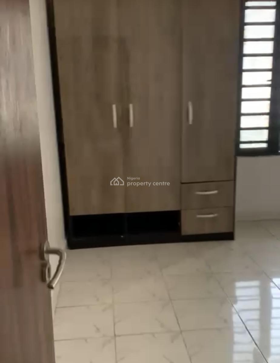 Newly Built 2bedroom, Ologolo Lekki, Ologolo, Lekki, Lagos, Flat / Apartment for Rent