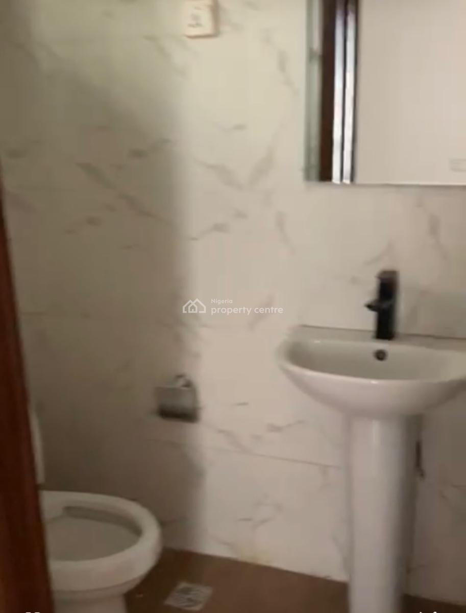 Newly Built 2bedroom, Ologolo Lekki, Ologolo, Lekki, Lagos, Flat / Apartment for Rent