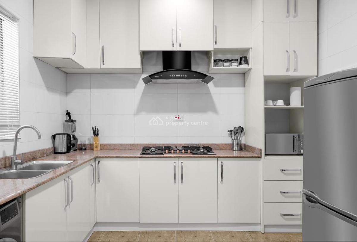 Nicely Furnished 3 Bedroom Apartment, Lekki, Lagos, Flat / Apartment Short Let