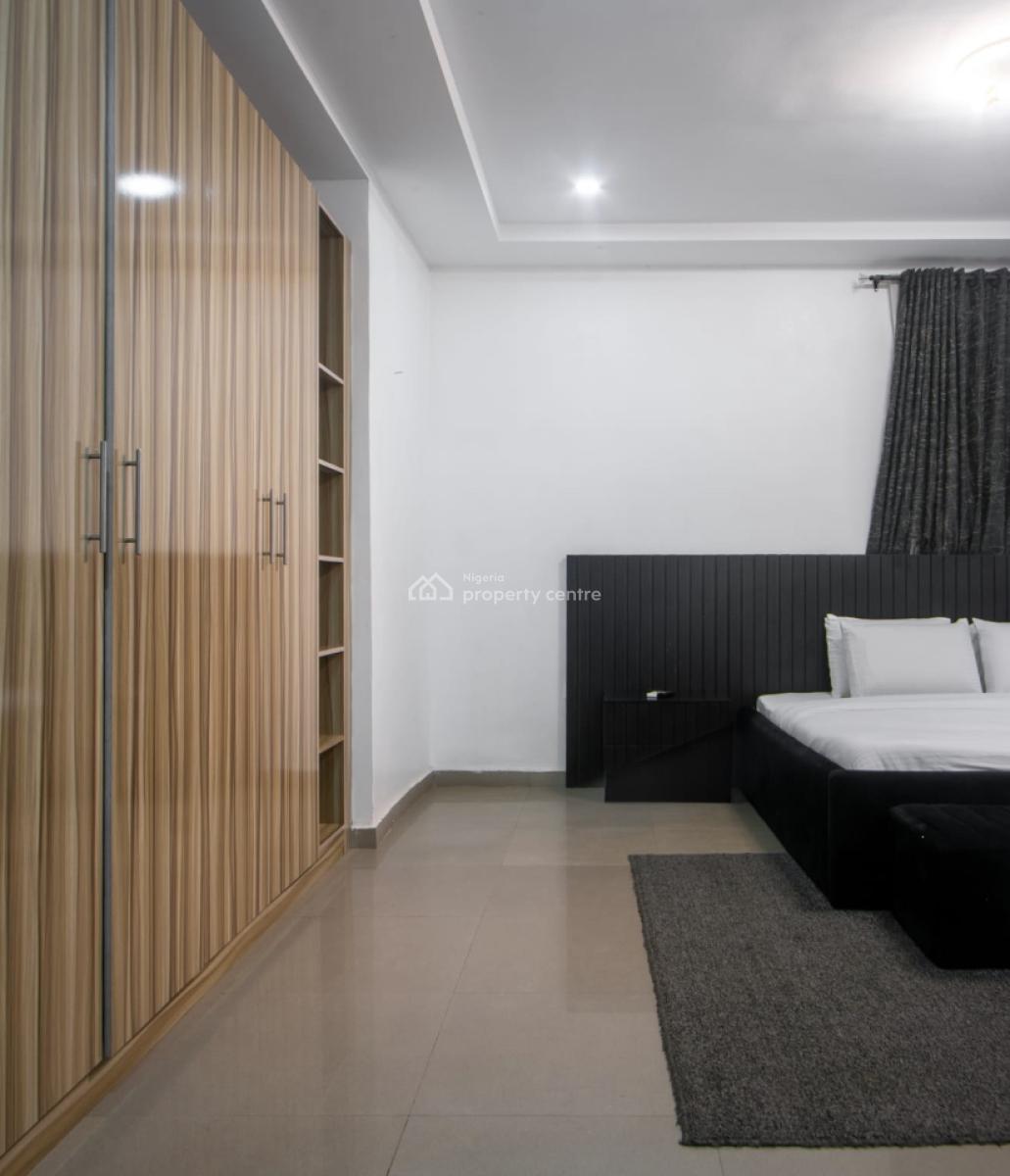 Nicely Furnished 3 Bedroom Apartment, Life Camp, Abuja, Flat / Apartment Short Let