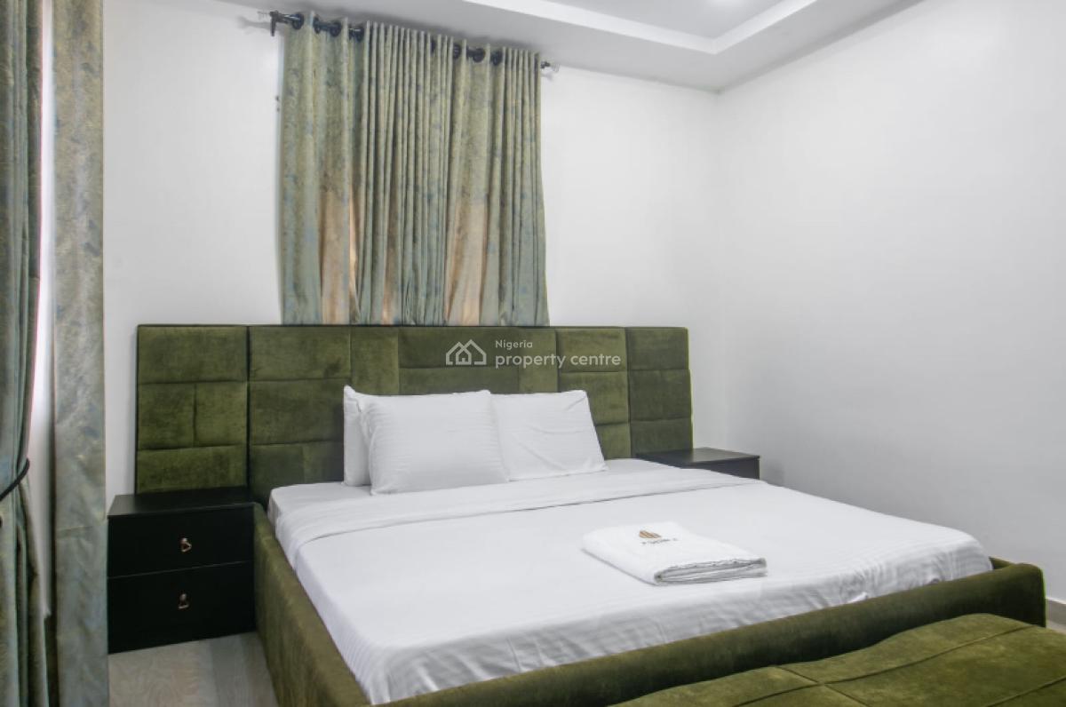 Nicely Furnished 3 Bedroom Apartment, Life Camp, Abuja, Flat / Apartment Short Let