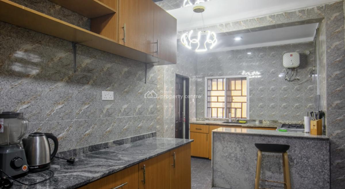 Nicely Furnished 3 Bedroom Apartment, Life Camp, Abuja, Flat / Apartment Short Let