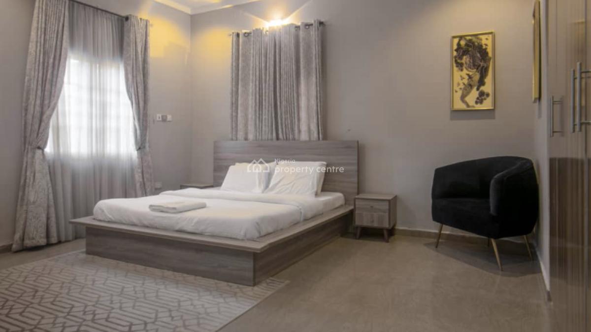 Nicely Furnished 3 Bedroom Apartment, Life Camp, Abuja, Flat / Apartment Short Let