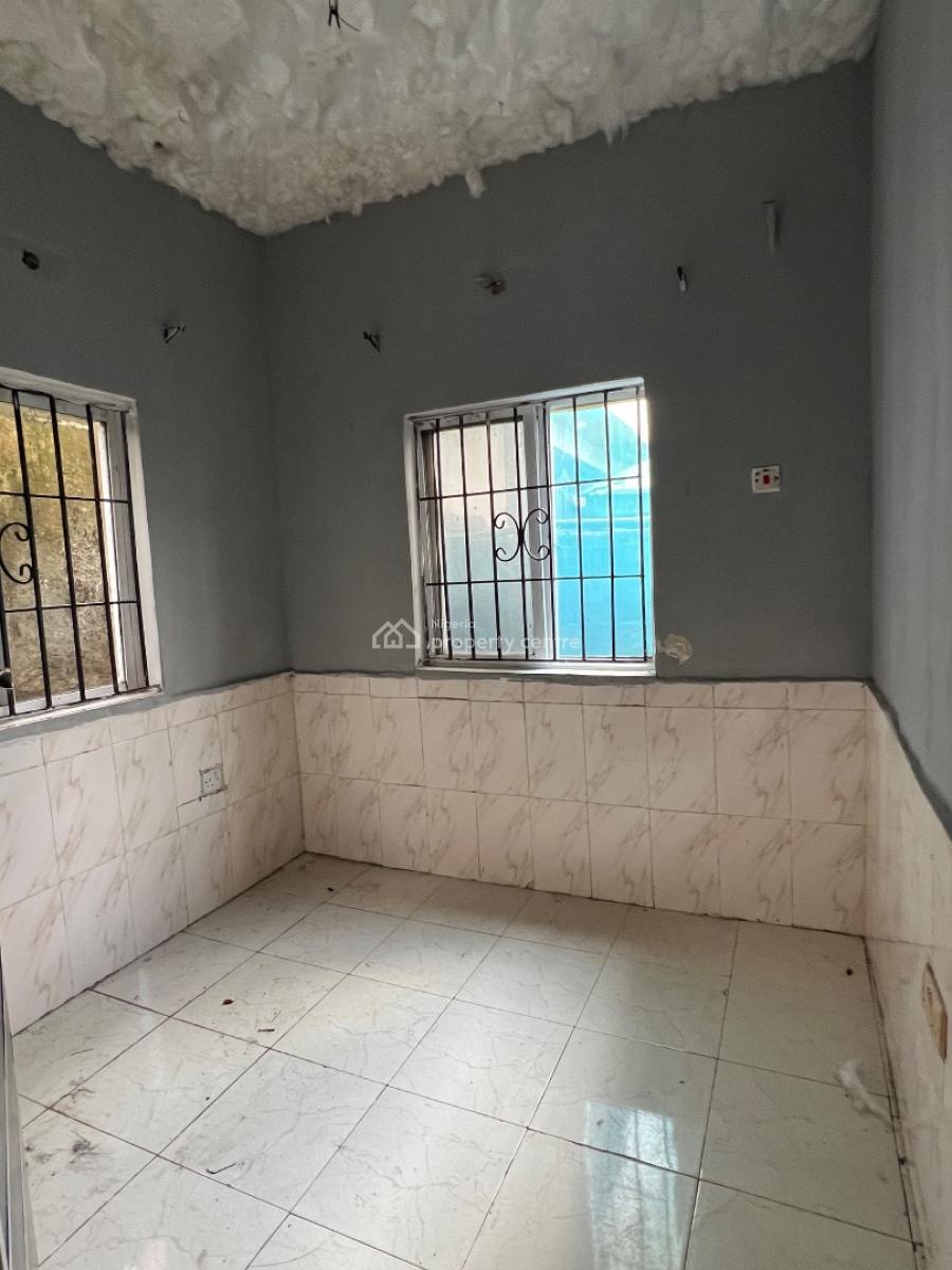 1 Bedroom Apartment, Ajah, Lagos, Mini Flat (room and Parlour) for Sale