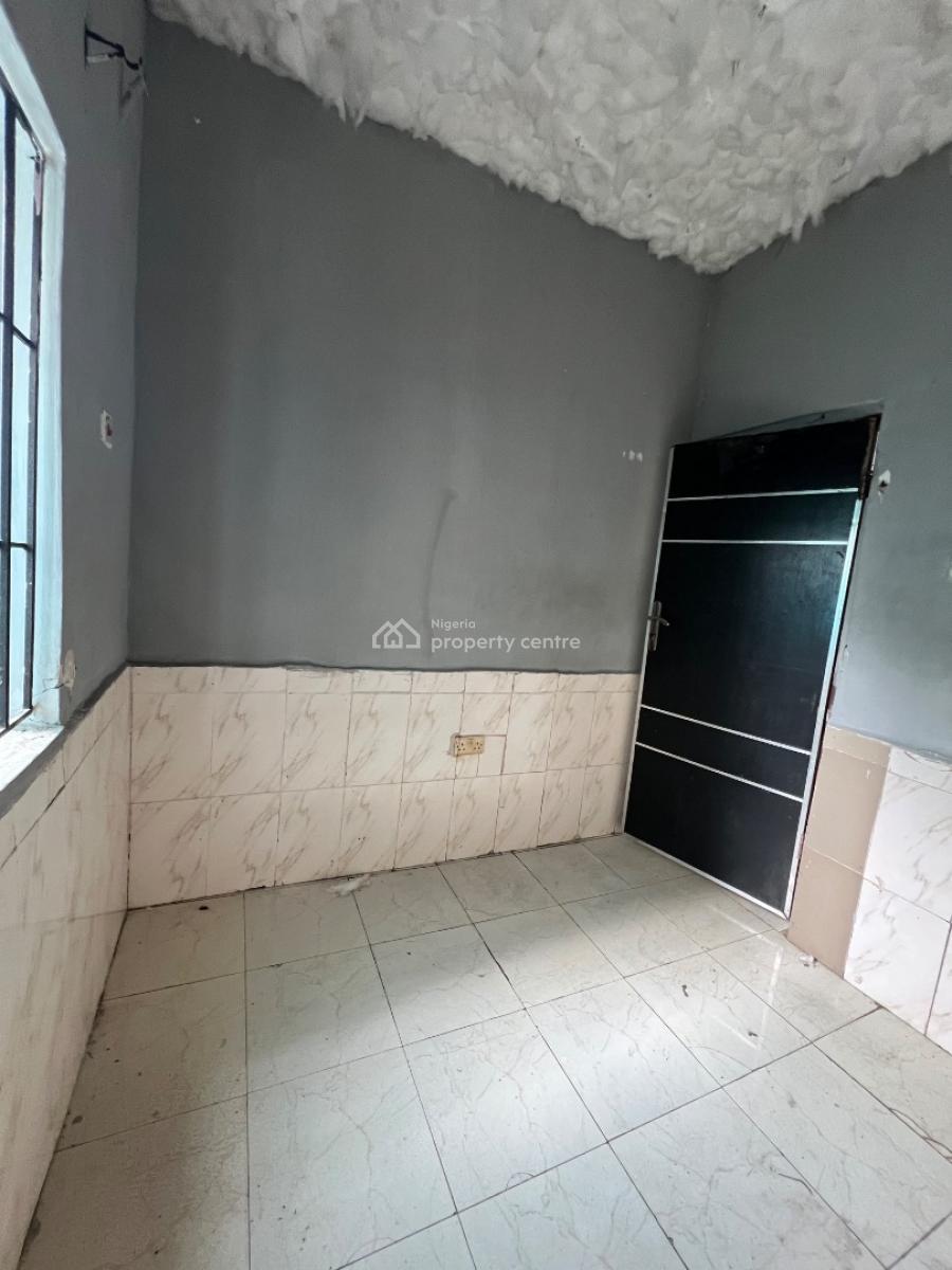1 Bedroom Apartment, Ajah, Lagos, Mini Flat (room and Parlour) for Sale