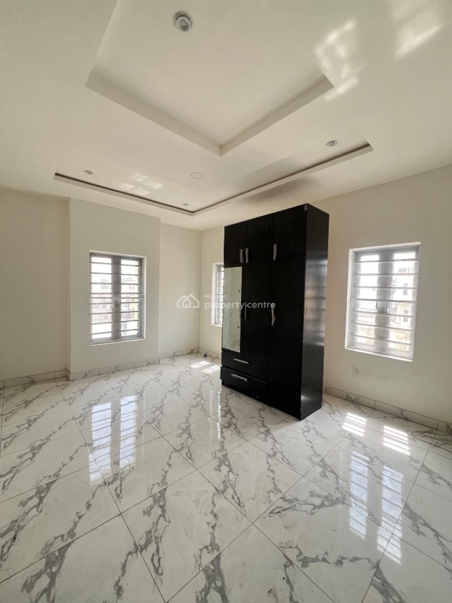 4 Bedroom Semi Detached & Bq, Ajah, Lagos, Semi-detached Duplex for Sale