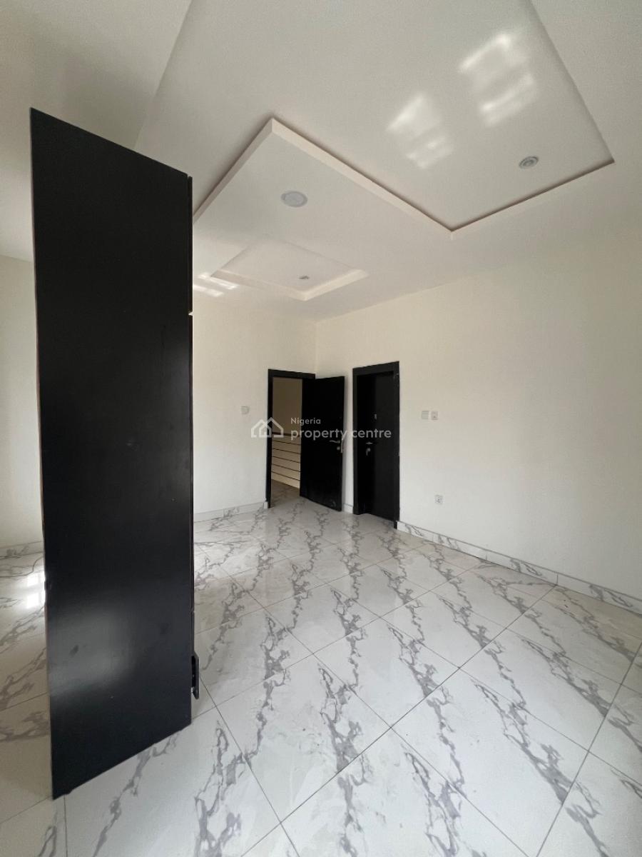 4 Bedroom Semi Detached & Bq, Ajah, Lagos, Semi-detached Duplex for Sale