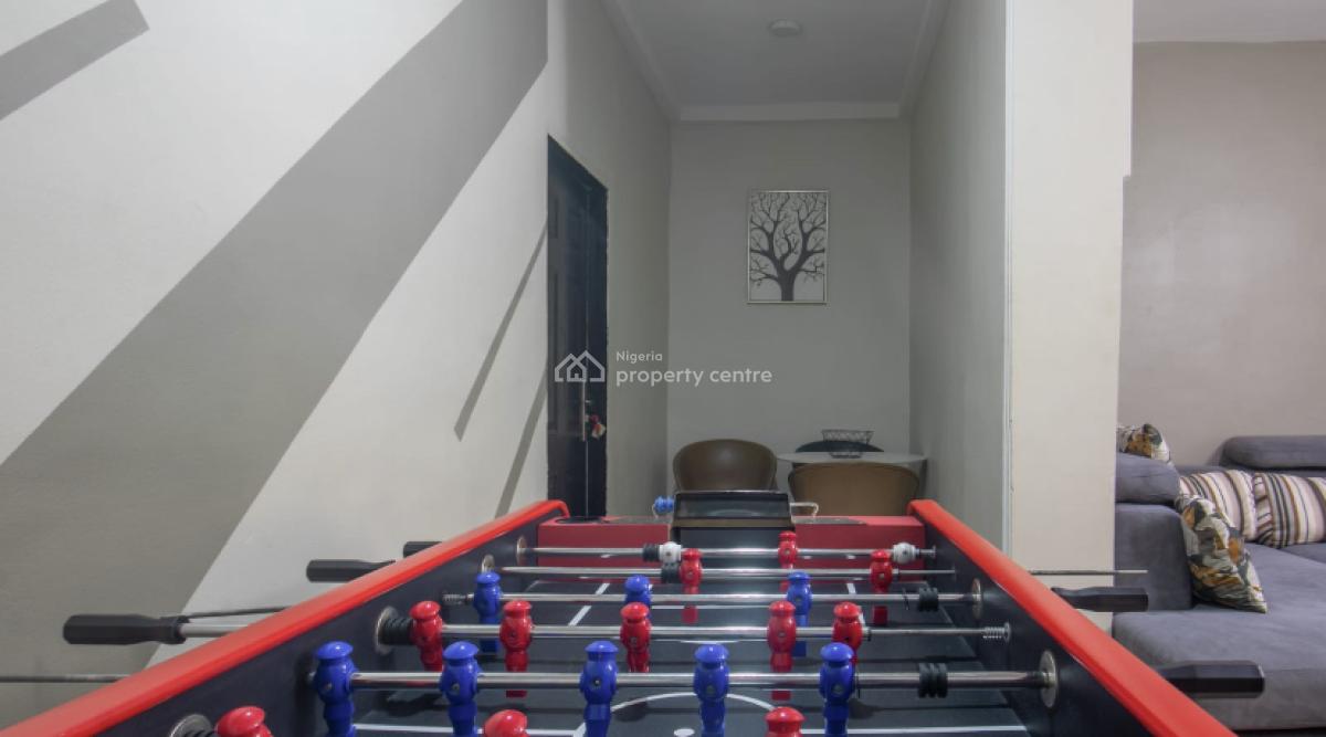 Nicely Furnished 3 Bedroom Apartment, Life Camp, Abuja, Flat / Apartment Short Let