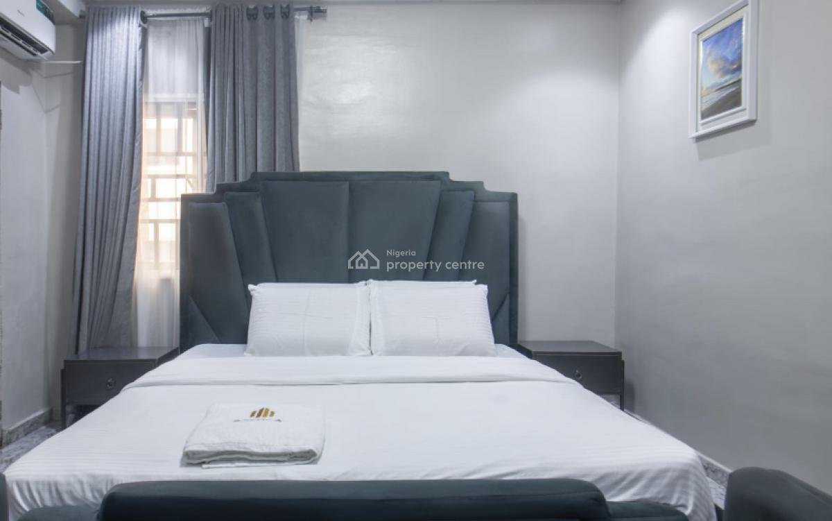 Nicely Furnished 3 Bedroom Apartment, Life Camp, Abuja, Flat / Apartment Short Let