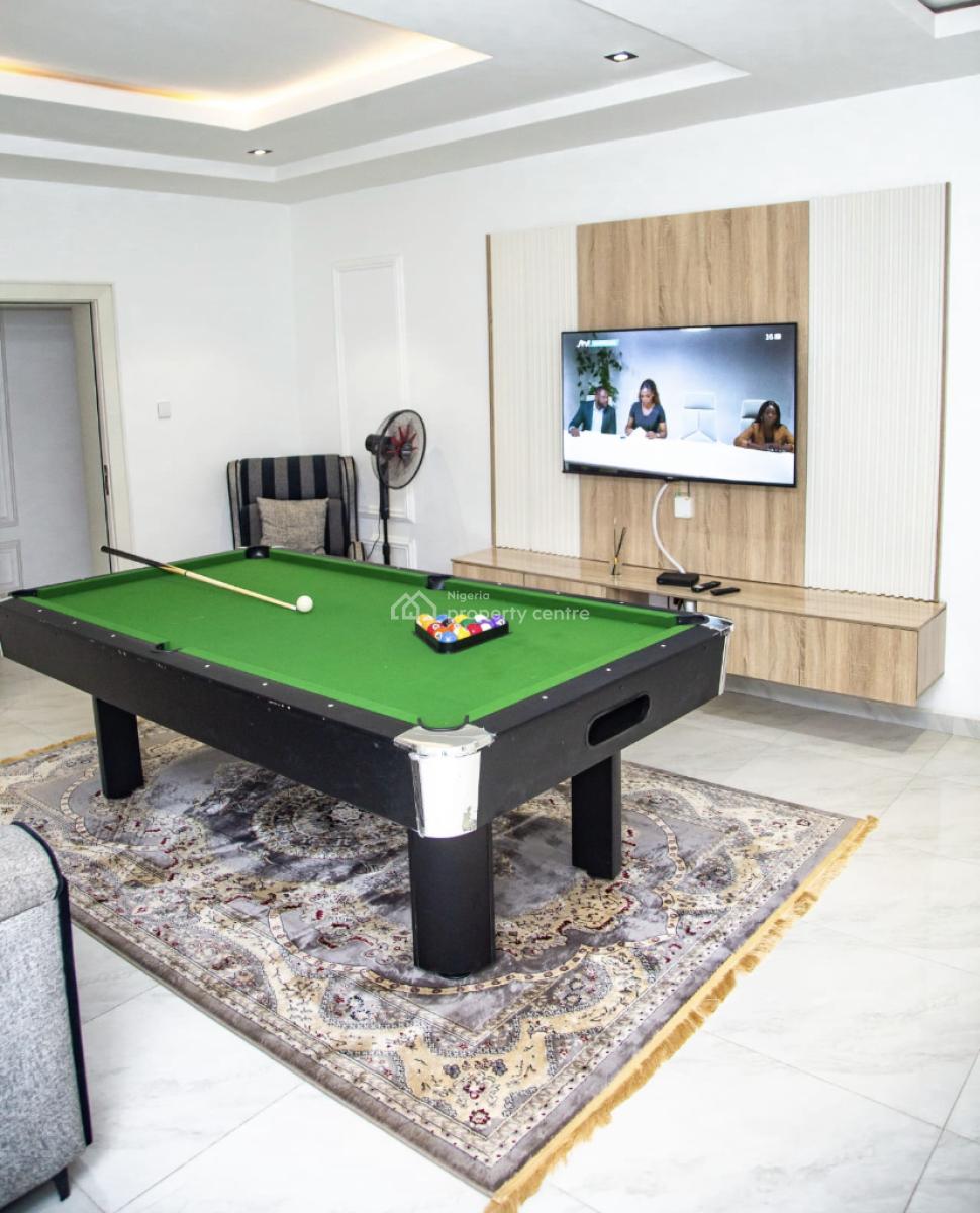 Nicely Furnished 5 Bedroom Apartment, Life Camp, Abuja, Flat / Apartment Short Let