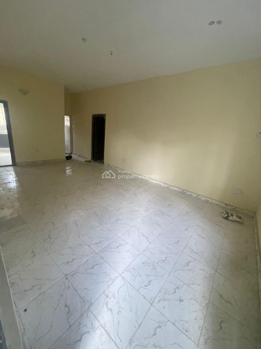 Newly Built 3 Bedroom Apartment, Off Mobil Road, Ilaje, Ajah, Lagos, Flat / Apartment for Rent
