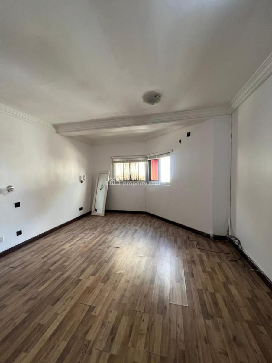 2 Bedroom Maisonette, Freedom Way, Lekki Phase 1, Lekki, Lagos, Flat / Apartment for Rent